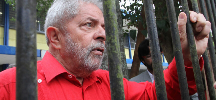 Lula nas grades de presídio. PL aponta votação